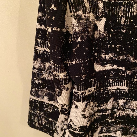 Nine West Women’s Black/White Short Jacket -Open Front -Sz 14 -fully lined - Picture 8 of 13